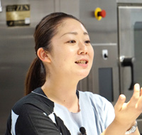 宇賀神敦子先生